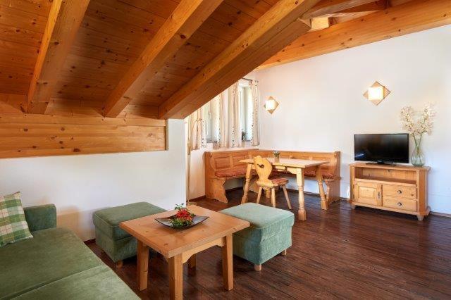 Gaestehaus Kastenhof 상트조한임퐁가우 외부 사진