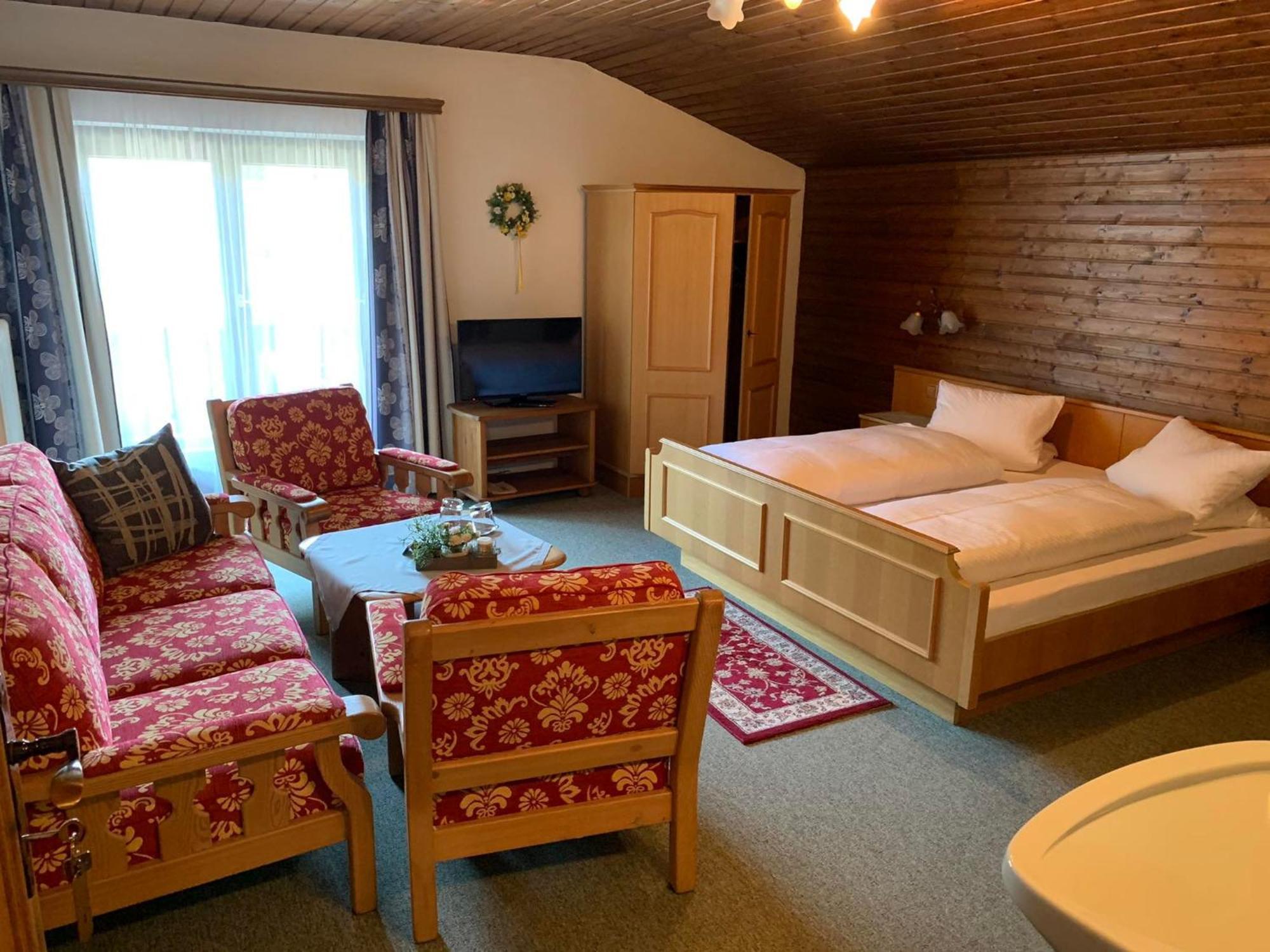 Gaestehaus Kastenhof 상트조한임퐁가우 외부 사진